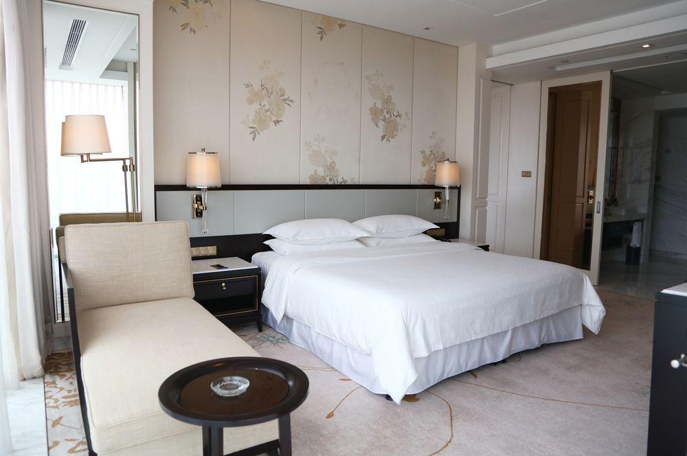 Sheraton Qingdao Licang Hotel Экстерьер фото