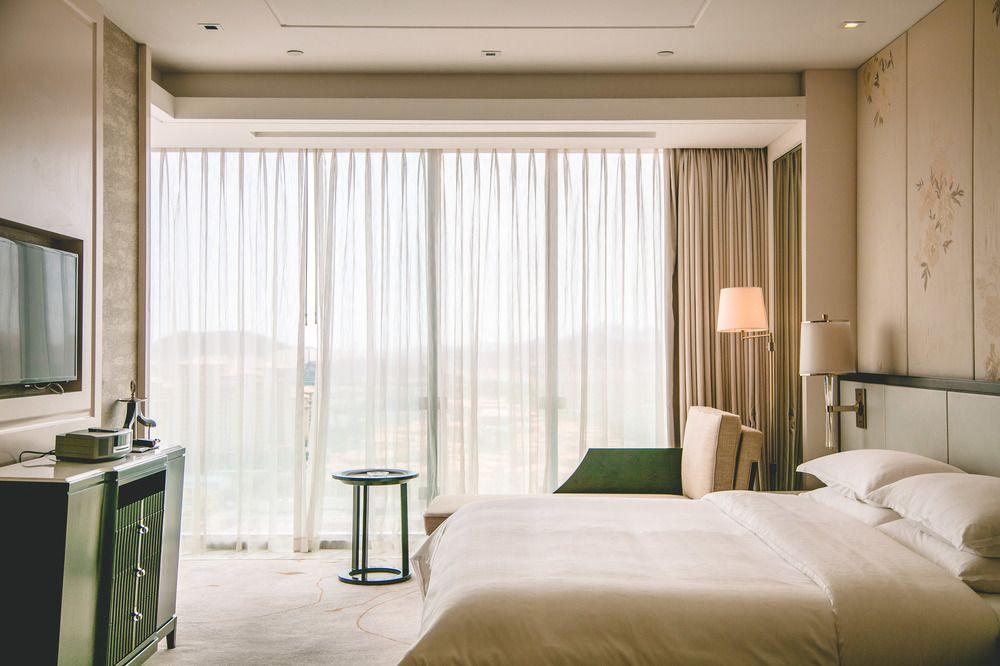 Sheraton Qingdao Licang Hotel Экстерьер фото