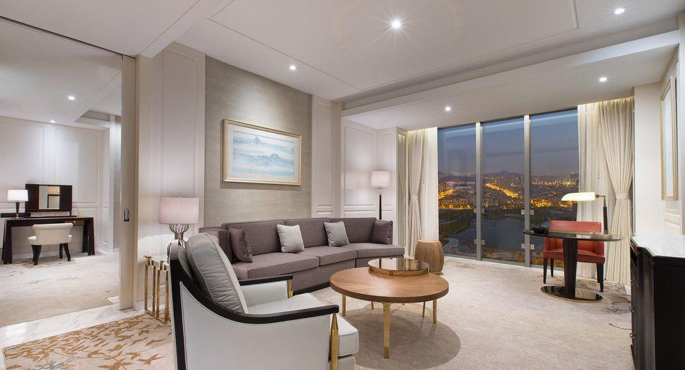 Sheraton Qingdao Licang Hotel Экстерьер фото